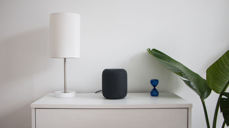 Illustration for article titled Apple HomePod, análisis: un altavoz excelente con un software limitado